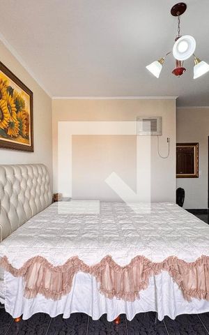 Casa à venda com 267m², 3 quartos e 1 vaga Casa à venda com 267m², 3 quartos e 1 vagaSuite