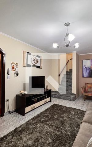 Casa à venda com 267m², 3 quartos e 1 vaga Casa à venda com 267m², 3 quartos e 1 vagaSala