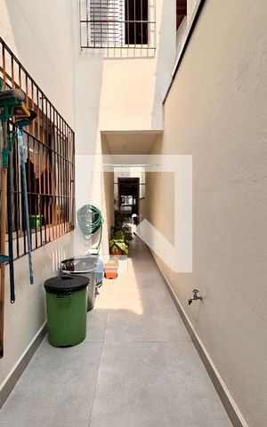 Casa à venda com 267m², 3 quartos e 1 vaga Casa à venda com 267m², 3 quartos e 1 vagaQuintal