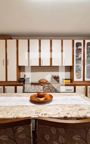 Casa à venda com 267m², 3 quartos e 1 vaga Casa à venda com 267m², 3 quartos e 1 vagaCozinha