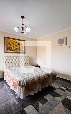 Casa à venda com 267m², 3 quartos e 1 vaga Casa à venda com 267m², 3 quartos e 1 vagaSuite