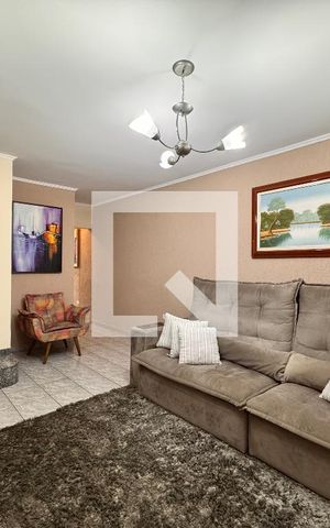 Casa à venda com 267m², 3 quartos e 1 vaga Casa à venda com 267m², 3 quartos e 1 vagaSala