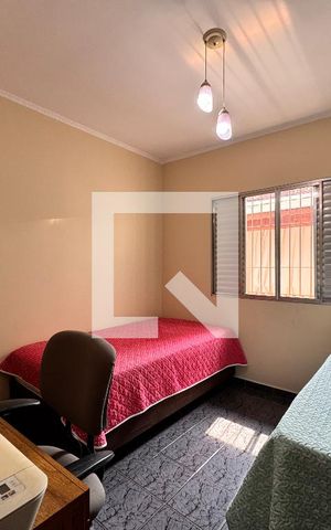 Casa à venda com 267m², 3 quartos e 1 vaga Casa à venda com 267m², 3 quartos e 1 vagaQuarto 2