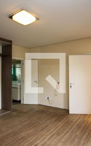 Casa de condomínio à venda com 300m², 4 quartos e 3 vagas Casa de condomínio à venda com 300m², 4 quartos e 3 vagasSuíte 1