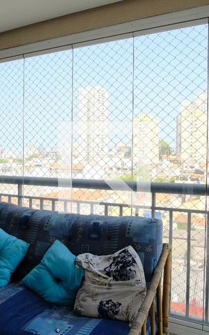 Apartamento à venda com 99m², 3 quartos e 2 vagasVaranda