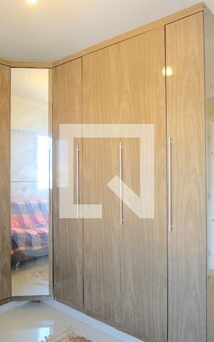Apartamento à venda com 99m², 3 quartos e 2 vagasQuarto 2