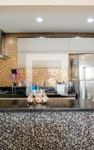 Apartamento à venda com 99m², 3 quartos e 2 vagasCozinha