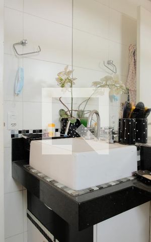 Apartamento à venda com 99m², 3 quartos e 2 vagasBanheiro da Suíte