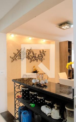 Apartamento à venda com 99m², 3 quartos e 2 vagasCozinha