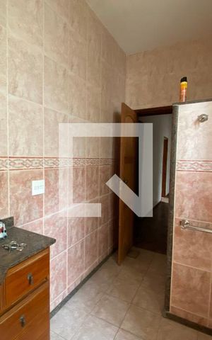 Casa à venda com 403m², 5 quartos e 5 vagas Casa à venda com 403m², 5 quartos e 5 vagasBanheiro 2