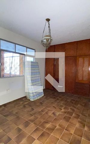 Casa à venda com 403m², 5 quartos e 5 vagas Casa à venda com 403m², 5 quartos e 5 vagasQuarto 1