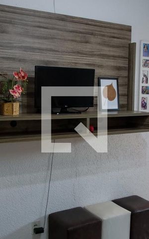 Casa à venda com 200m², 4 quartos e 2 vagas Casa à venda com 200m², 4 quartos e 2 vagassala