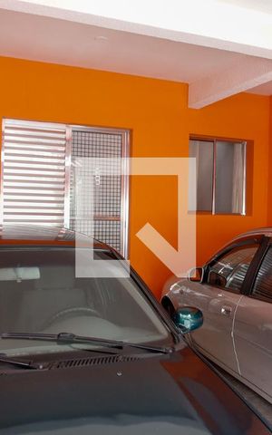 Casa à venda com 200m², 4 quartos e 2 vagas Casa à venda com 200m², 4 quartos e 2 vagasGaragem