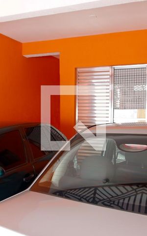 Casa à venda com 200m², 4 quartos e 2 vagas Casa à venda com 200m², 4 quartos e 2 vagasGaragem