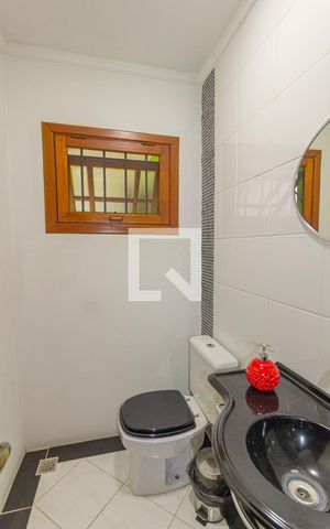 Casa à venda com 476m², 4 quartos e 6 vagasLavabo