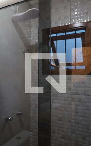Casa à venda com 200m², 2 quartos e 2 vagasBanheiro