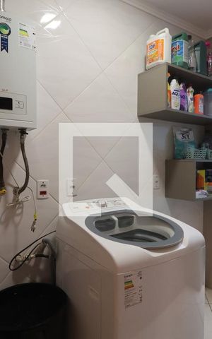 Casa à venda com 200m², 2 quartos e 2 vagasLavanderia