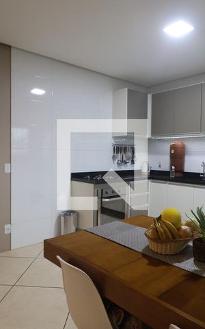 Casa à venda com 200m², 2 quartos e 2 vagasCozinha