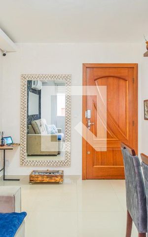 Apartamento à venda com 70m², 3 quartos e 1 vaga Apartamento à venda com 70m², 3 quartos e 1 vagaSala