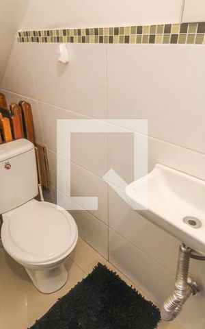Casa à venda com 62m², 2 quartos e 1 vagaLavabo