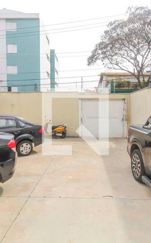 Casa à venda com 62m², 2 quartos e 1 vagaGaragem