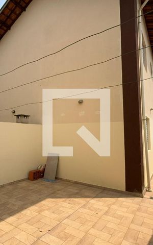 Casa para alugar com 50m², 2 quartos e 1 vaga Casa para alugar com 50m², 2 quartos e 1 vagaQuintal