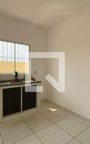 Casa para alugar com 50m², 2 quartos e 1 vaga Casa para alugar com 50m², 2 quartos e 1 vagaCozinha