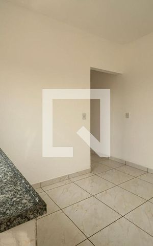 Casa para alugar com 50m², 2 quartos e 1 vaga Casa para alugar com 50m², 2 quartos e 1 vagaCozinha