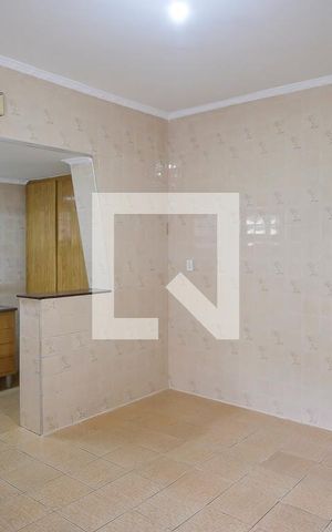 Casa à venda com 170m², 2 quartos e 2 vagasCozinha