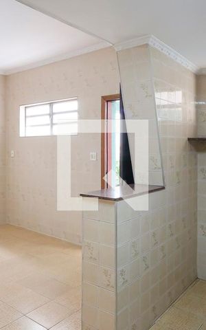 Casa à venda com 170m², 2 quartos e 2 vagasCozinha