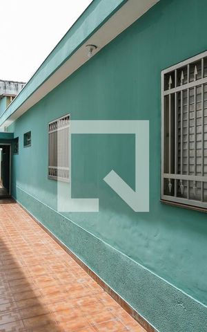 Casa à venda com 170m², 2 quartos e 2 vagasCorredor