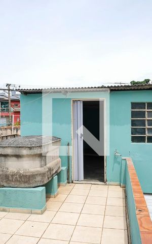 Casa à venda com 170m², 2 quartos e 2 vagasQuintal