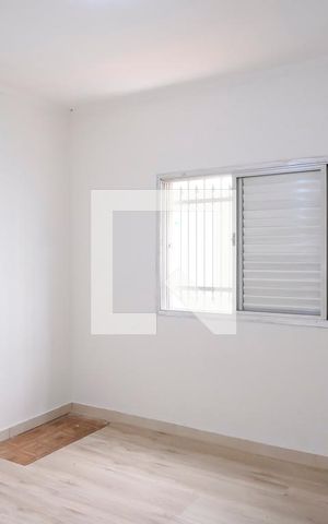 Casa à venda com 170m², 2 quartos e 2 vagasQuarto 1