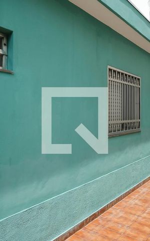Casa à venda com 170m², 2 quartos e 2 vagasCorredor