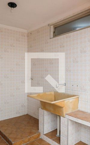 Casa à venda com 170m², 2 quartos e 2 vagasÁrea de serviço