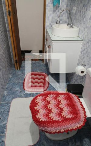 Casa à venda com 84m², 3 quartos e 1 vagaBanheiro Social