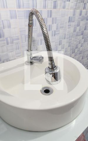 Casa à venda com 84m², 3 quartos e 1 vagaBanheiro Social