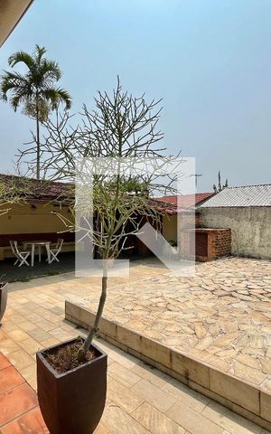 Casa de condomínio à venda com 250m², 3 quartos e 1 vaga Casa de condomínio à venda com 250m², 3 quartos e 1 vagaQuintal