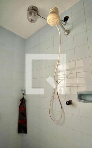 Casa de condomínio à venda com 250m², 3 quartos e 1 vaga Casa de condomínio à venda com 250m², 3 quartos e 1 vagaÁrea de serviço - Banheiro