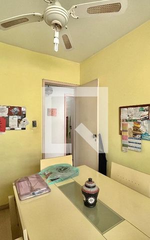 Casa de condomínio à venda com 250m², 3 quartos e 1 vaga Casa de condomínio à venda com 250m², 3 quartos e 1 vagaQuarto 1
