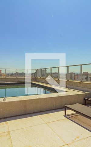 Studio à venda com 40m², 1 quarto e 1 vaga Studio à venda com 40m², 1 quarto e 1 vagaÁrea comum - Piscina