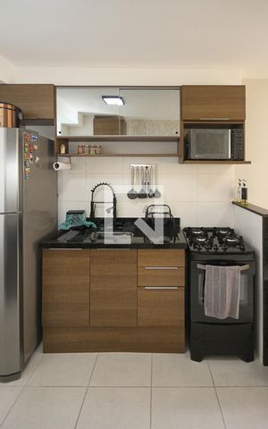 Apartamento à venda com 32m², 2 quartos e sem vaga Apartamento à venda com 32m², 2 quartos e sem vagaCozinha