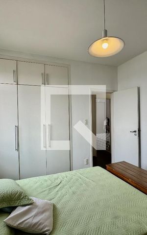 Apartamento à venda com 100m², 4 quartos e 2 vagas Apartamento à venda com 100m², 4 quartos e 2 vagasSuíte