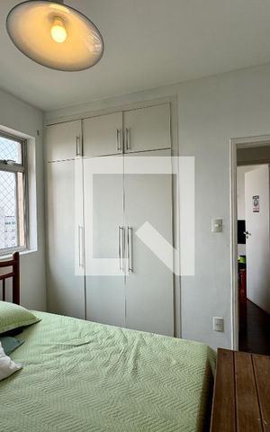 Apartamento à venda com 100m², 4 quartos e 2 vagas Apartamento à venda com 100m², 4 quartos e 2 vagasSuíte