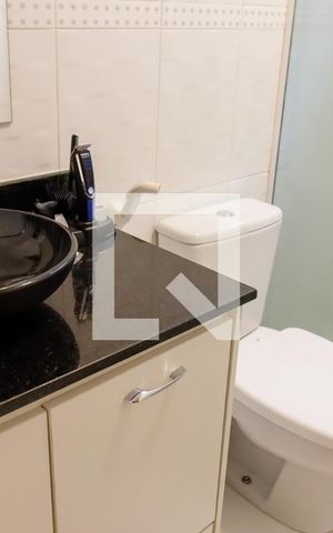 Apartamento à venda com 106m², 3 quartos e 1 vaga Apartamento à venda com 106m², 3 quartos e 1 vagaBanheiro