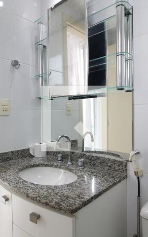 Apartamento para alugar com 75m², 2 quartos e 1 vagaQuarto 2 - Banheiro da Suíte