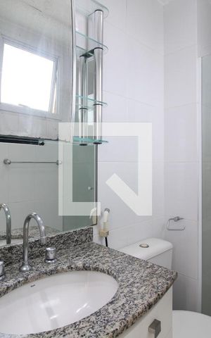 Apartamento para alugar com 75m², 2 quartos e 1 vagaQuarto 2 - Banheiro da Suíte