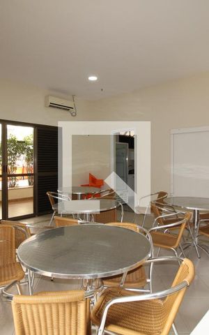 Apartamento para alugar com 75m², 2 quartos e 1 vagaÁrea comum - Salão de festas