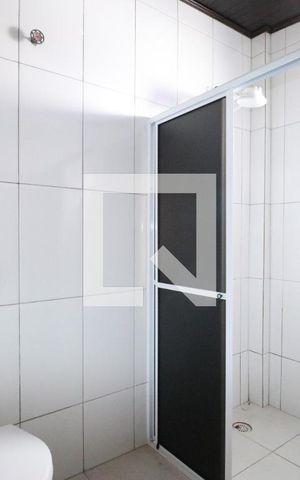 Casa para alugar com 120m², 2 quartos e 2 vagasBanheiro