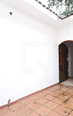 Casa para alugar com 120m², 2 quartos e 2 vagasÁrea de Serviço